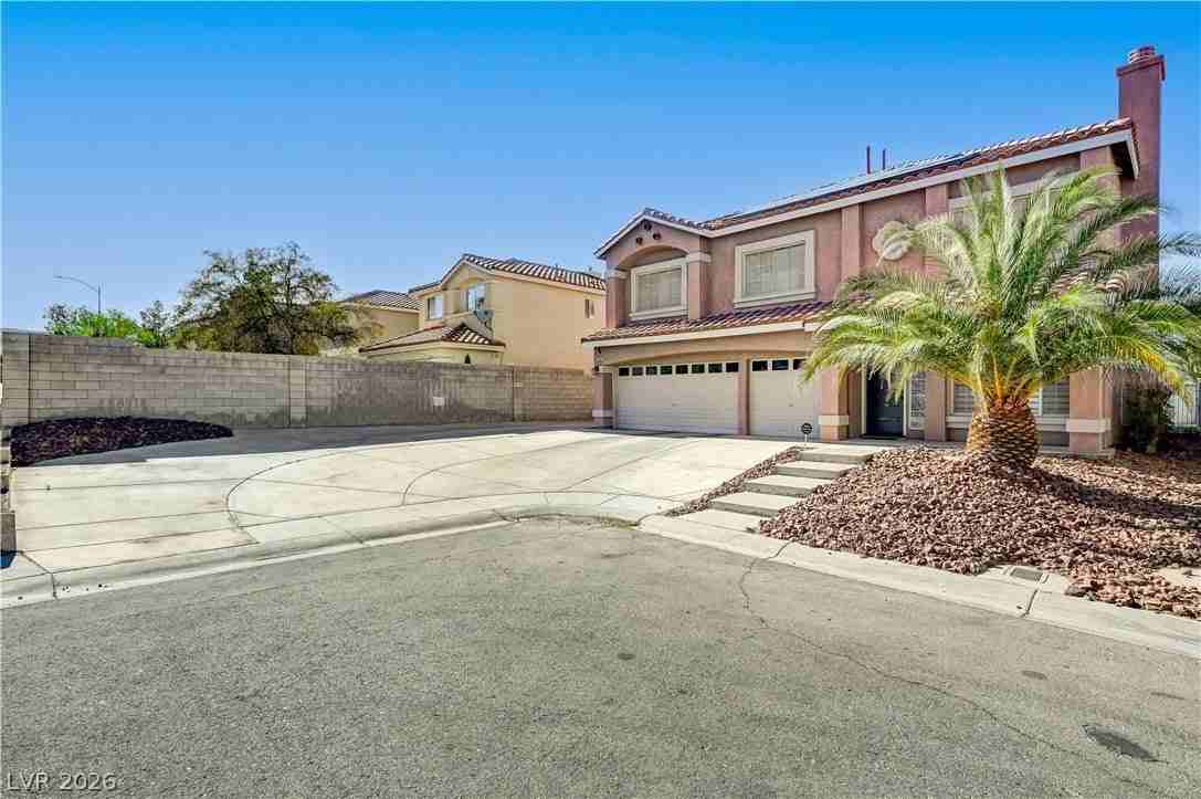 9748 Cathedral Stairs Ct - Photo 4 of 50
