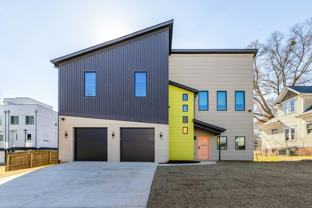 2017 Memorial Drive Southeast - Photo 1 of 1