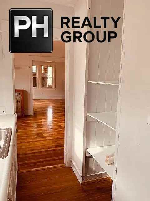 9 Francis St #9 - Photo 6 of 8