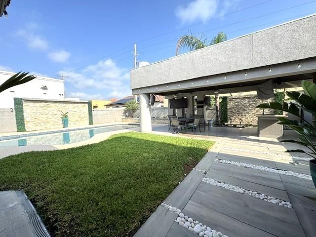 2920 O Henry Dr - Photo 5 of 40