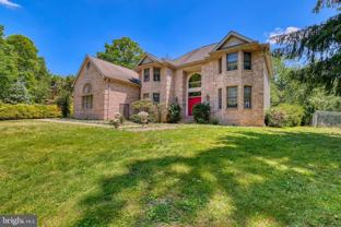 15 Scenic Dr - Photo 1 of 1
