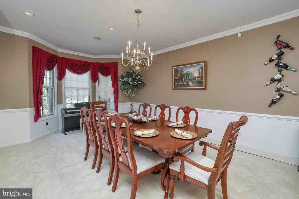 15 Scenic Dr - Photo 6 of 44