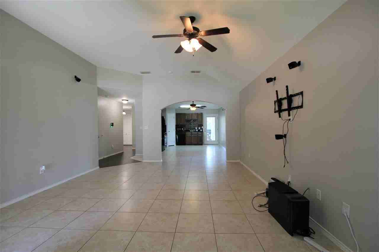 1911 Stone Field Ln - Photo 7 of 24