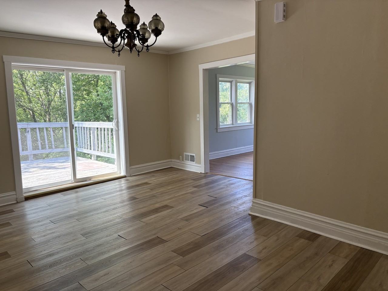31764 N Harris Rd - Photo 2 of 10