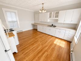 featured image of 40 Highland St