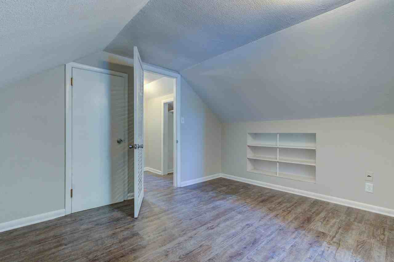 1724 Northgate Road - Photo 6 of 31
