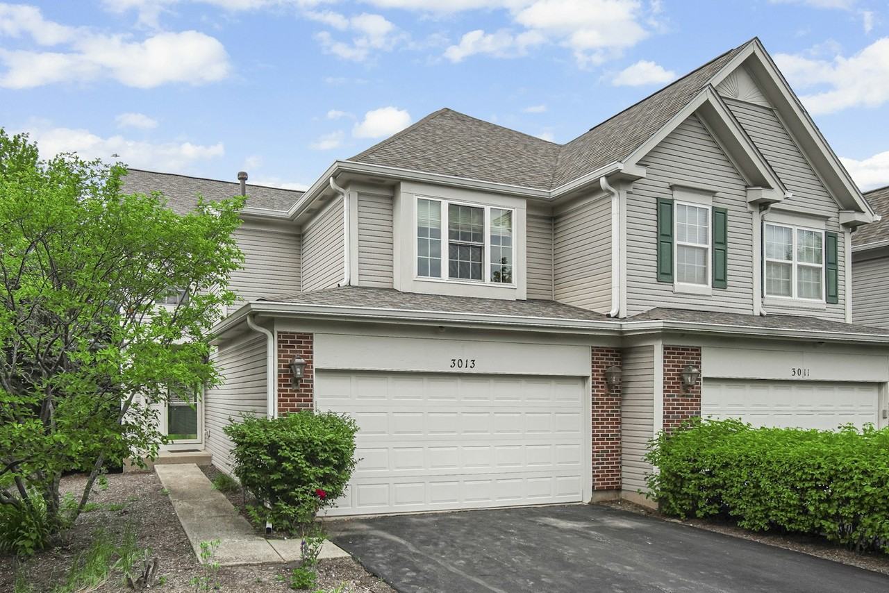 3013 Crystal Rock Rd - Photo 3 of 26