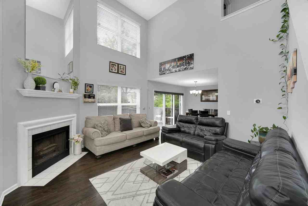 3013 Crystal Rock Rd - Photo 6 of 26