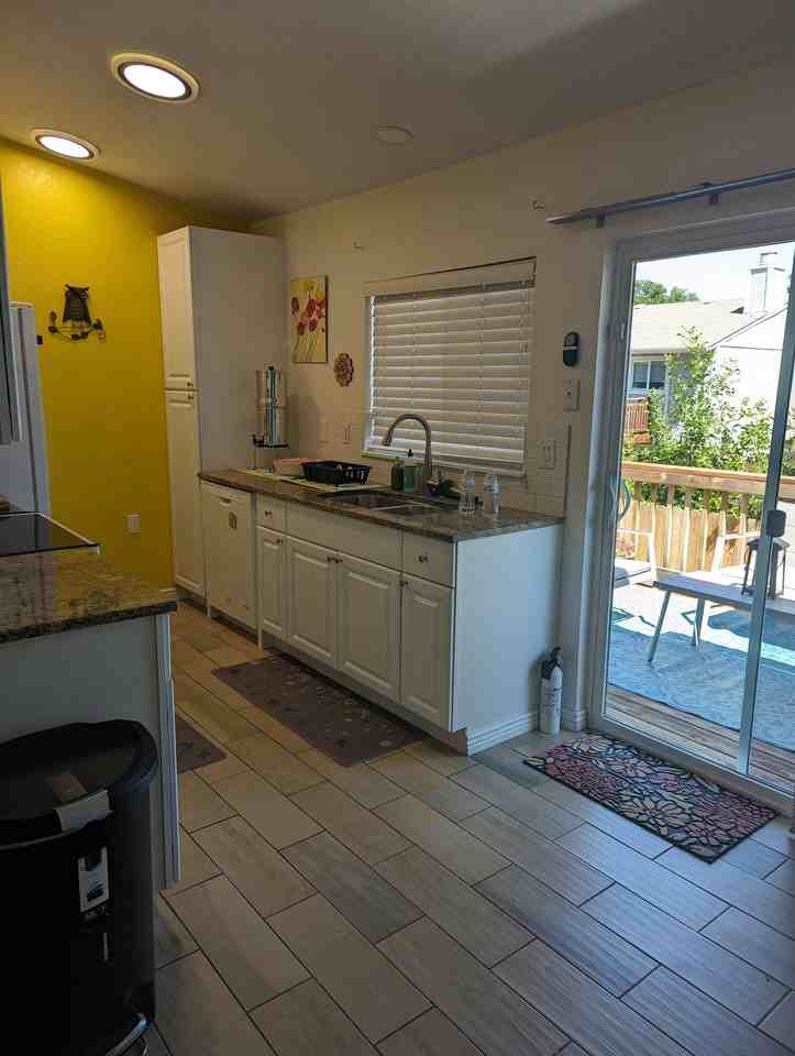 14318 E Montana Cir, Unit A - Photo 3 of 20