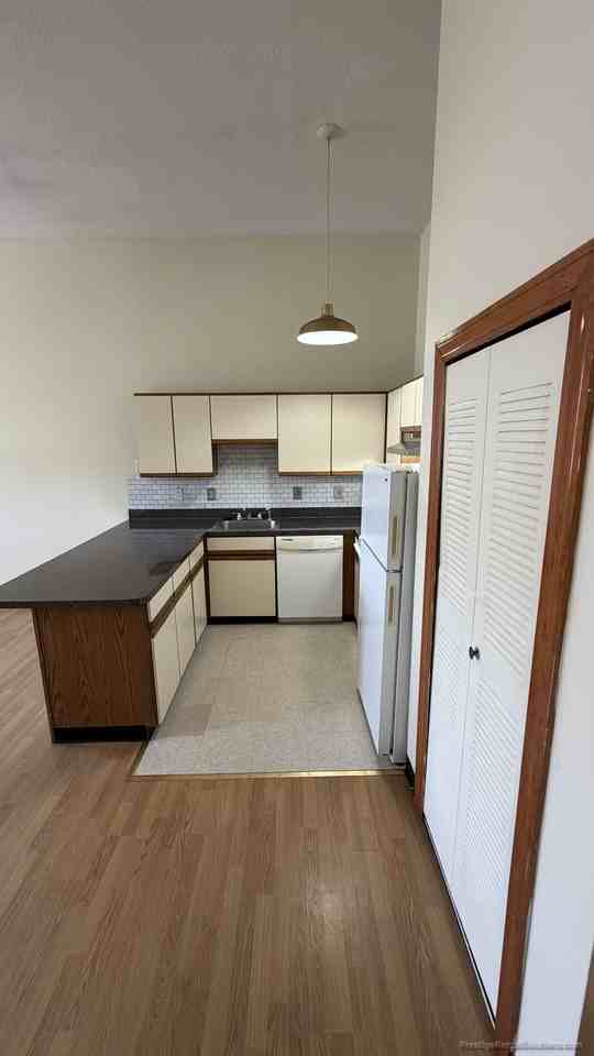 11 Willow St #405 - Photo 2 of 22