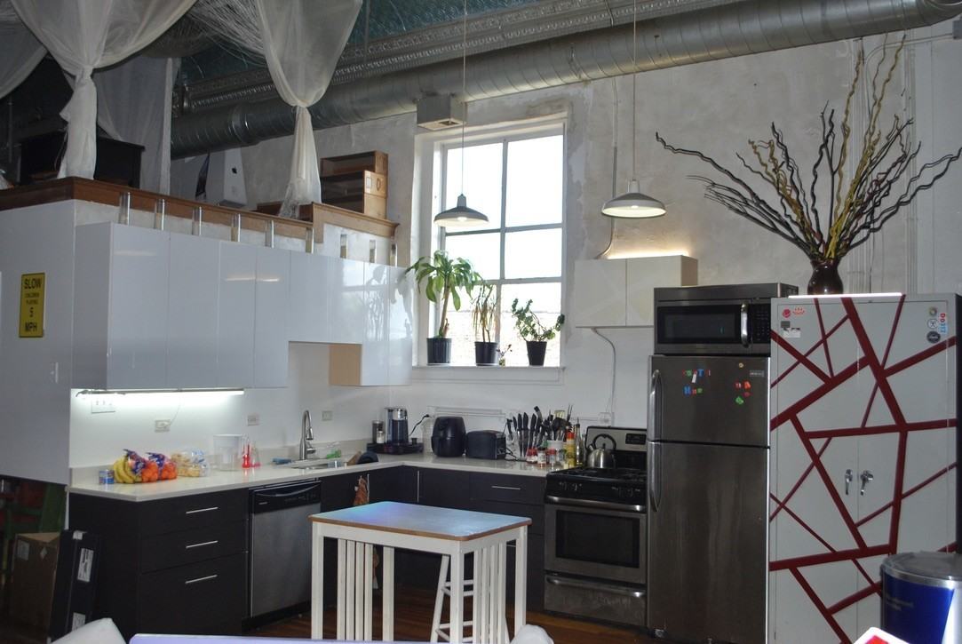 1621 N Kedzie Ave #3 - Photo 6 of 32