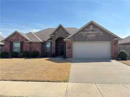 featured image of 4849 W Oldham Dr