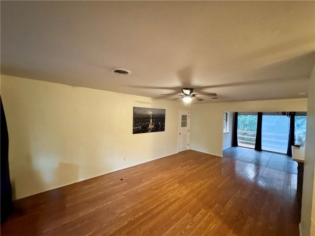 19 Gore Ln - Photo 3 of 18