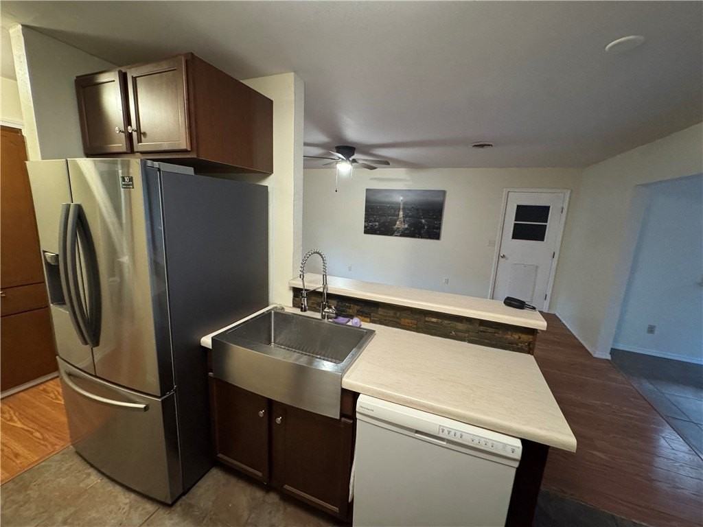 19 Gore Ln - Photo 5 of 18