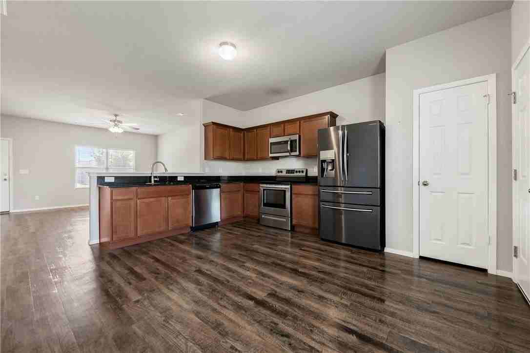 1195 S Ivory Bill Ln - Photo 5 of 17