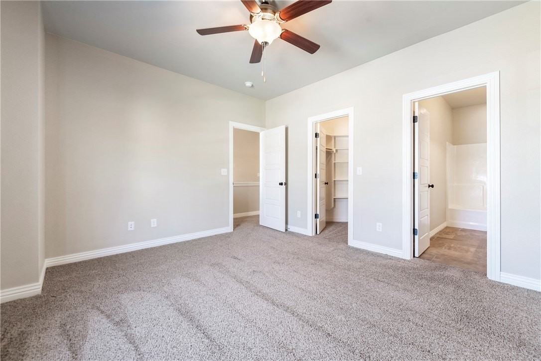 842 Baker St Nw - Photo 7 of 17