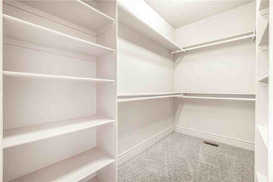 3704 W Legacy Ln - Photo 7 of 33