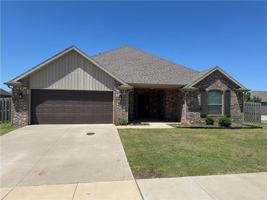 featured image of 4304 W Newton Ave