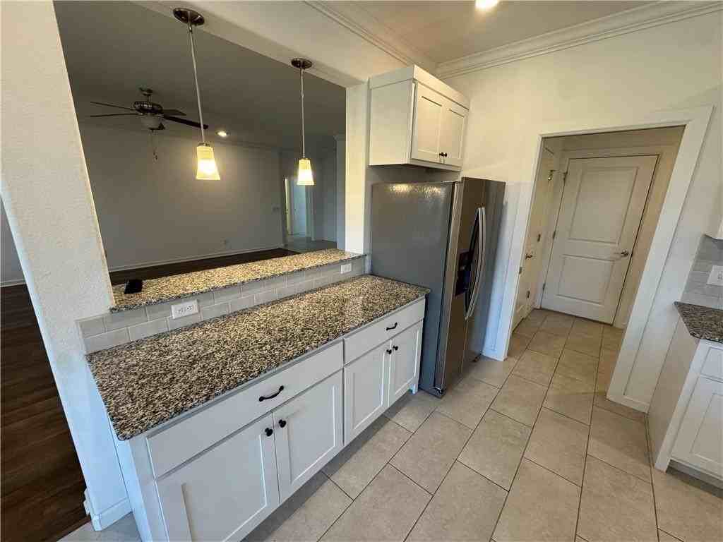 4304 W Newton Ave - Photo 4 of 22