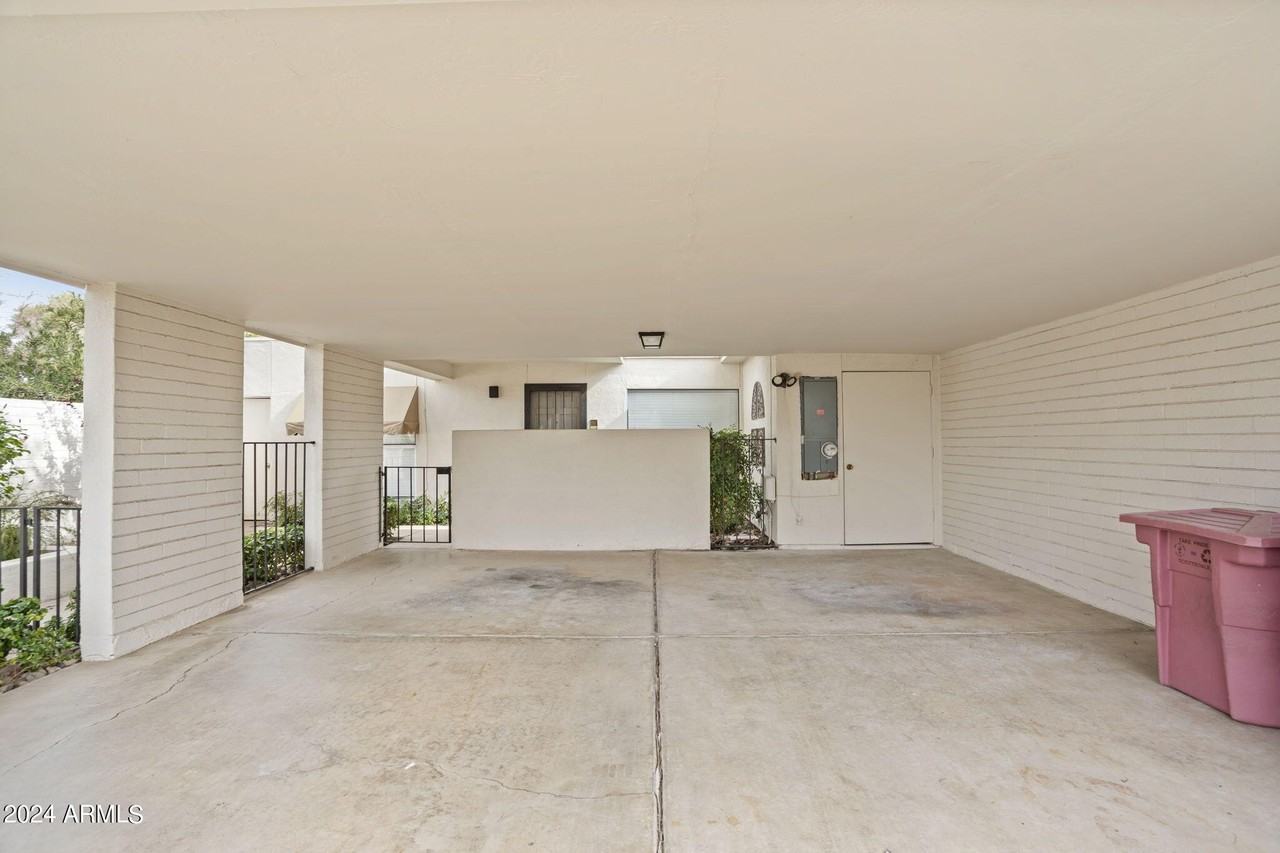 7233 N Via De La Sendero - Photo 3 of 32