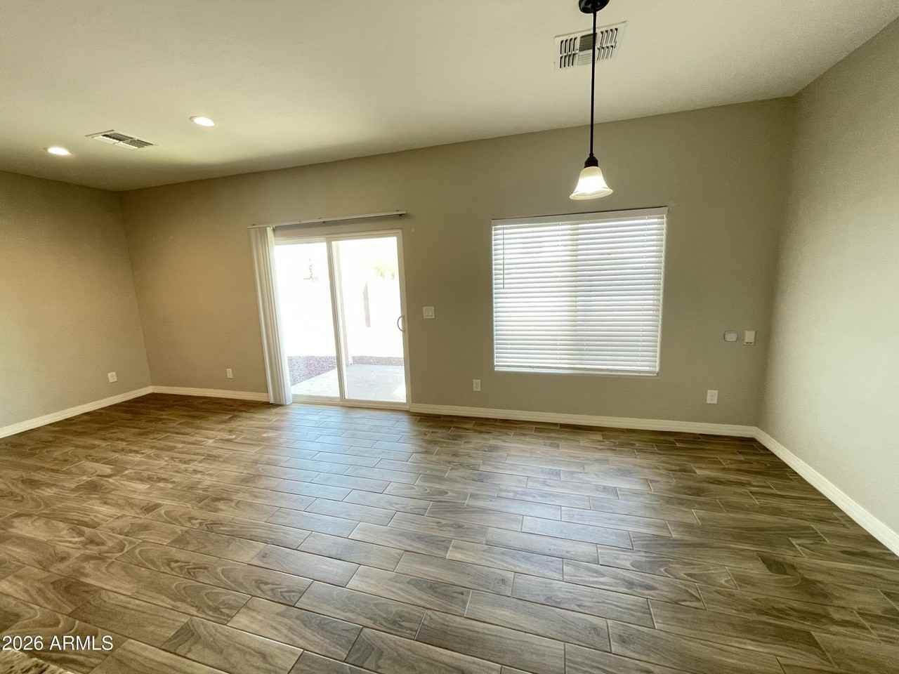 11176 W Cambria Cir - Photo 7 of 16