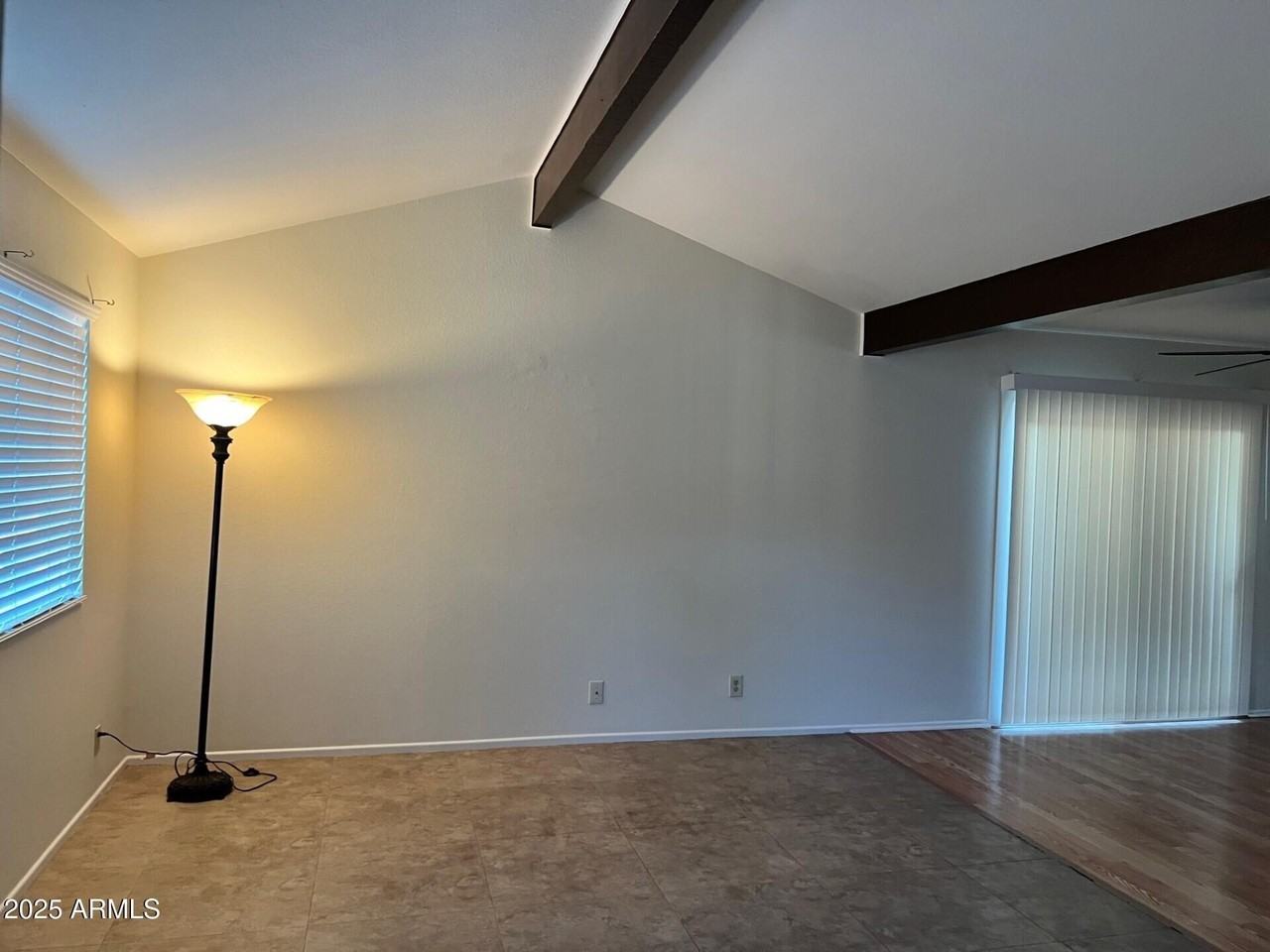 6604 S Lakeshore Dr #D - Photo 4 of 19