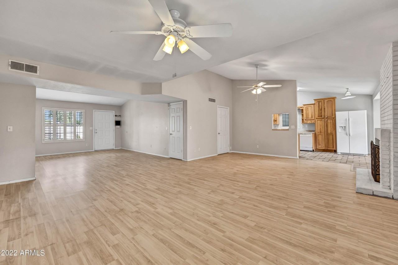 16250 N 64th Pl - Photo 7 of 31