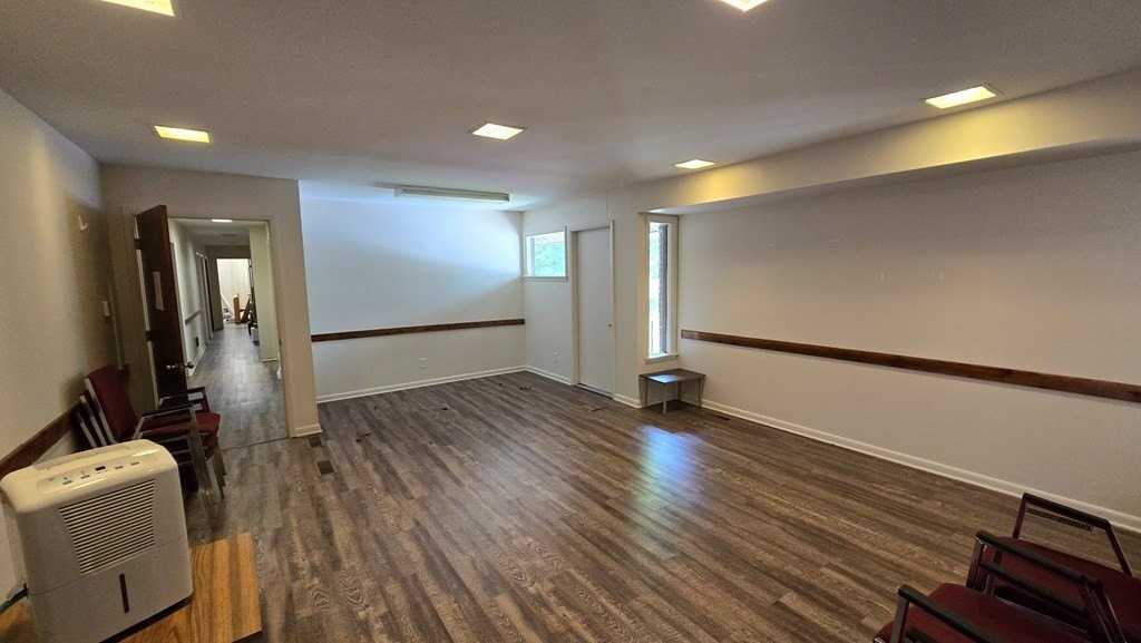 20 Mallard Ct - Photo 5 of 23