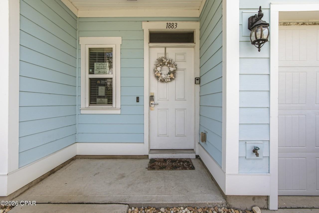 1883 Pointe Dr - Photo 2 of 35
