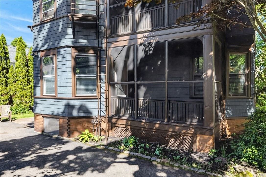 420 Harvard St #1 - Photo 5 of 22