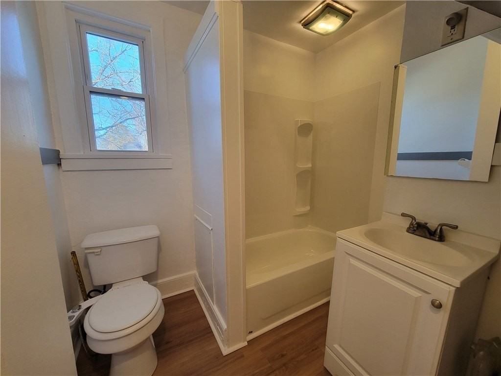 44 Rosemount St - Photo 6 of 8
