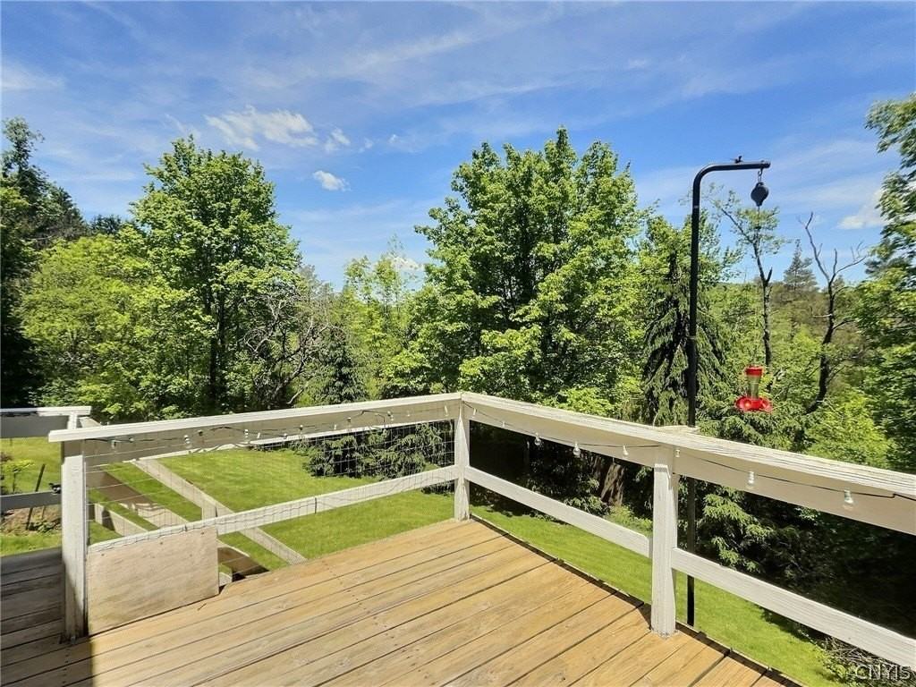 1783 Traverse Rd - Photo 3 of 28