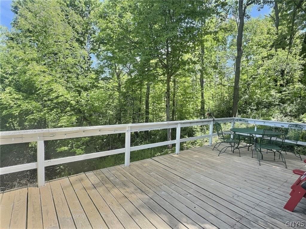 1783 Traverse Rd - Photo 4 of 28