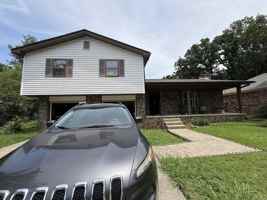 featured image of 14106 Ridgewood Dr