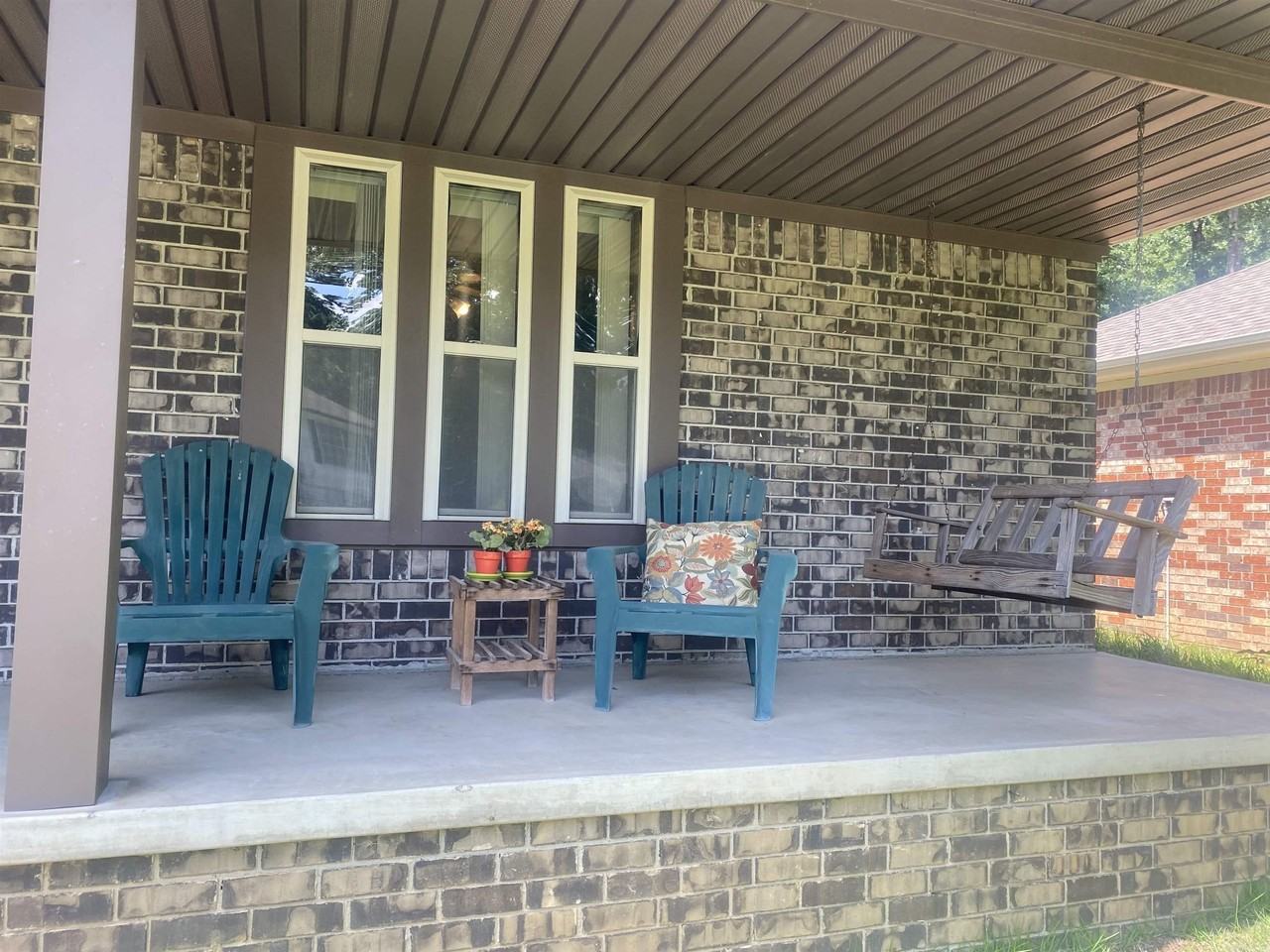 14106 Ridgewood Dr - Photo 3 of 19