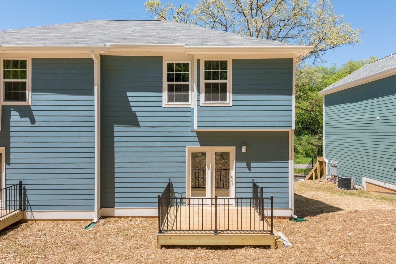 1070 E Elmwood Dr - Photo 4 of 23