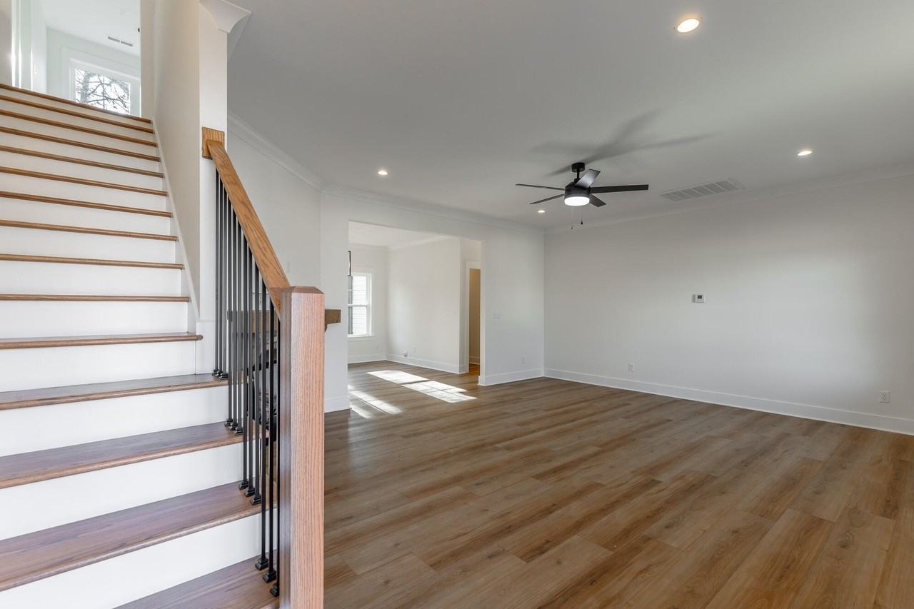 859 Live Oak Rd - Photo 5 of 50
