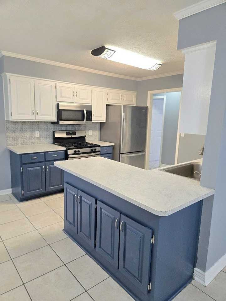 4517 Mayo Dr - Photo 4 of 26