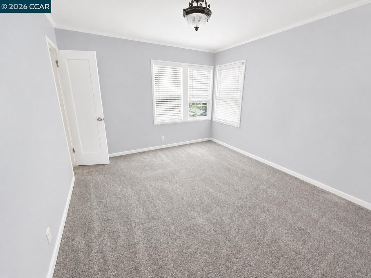 916 Veale Ave - Photo 6 of 6