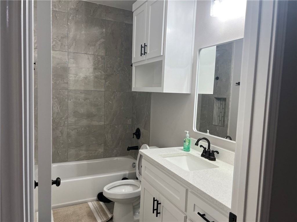 4006 Talbot Dr - Photo 6 of 31