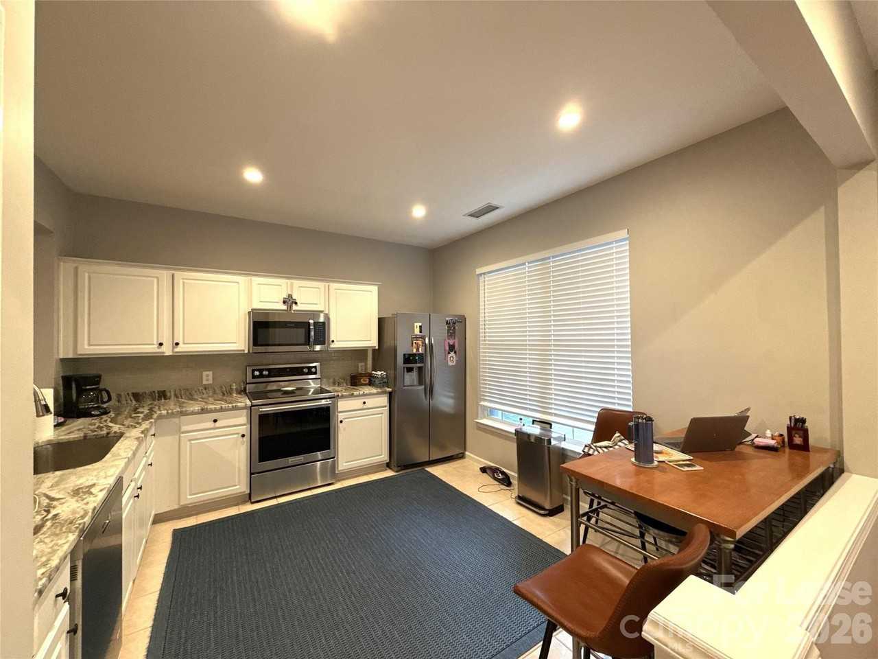 6941 Rothchild Dr - Photo 3 of 14