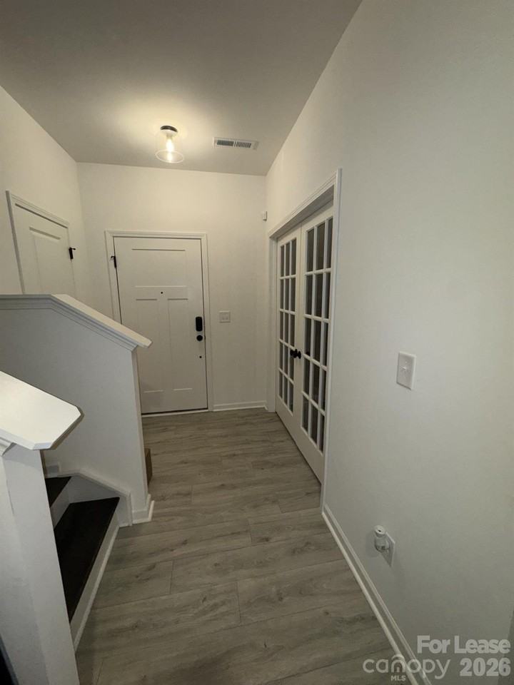 495 Switch St - Photo 4 of 16