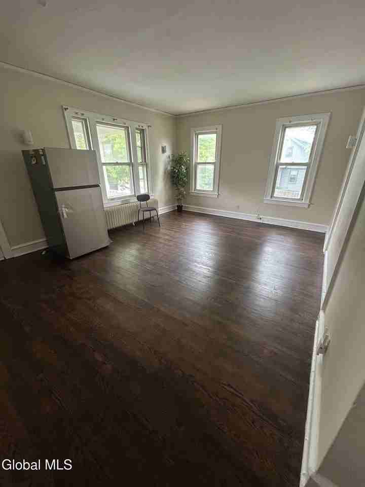830 Western Ave #2 - Photo 3 of 18