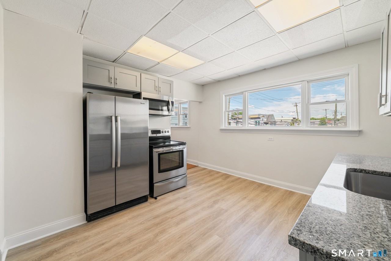 714A Madison Ave - Photo 2 of 20