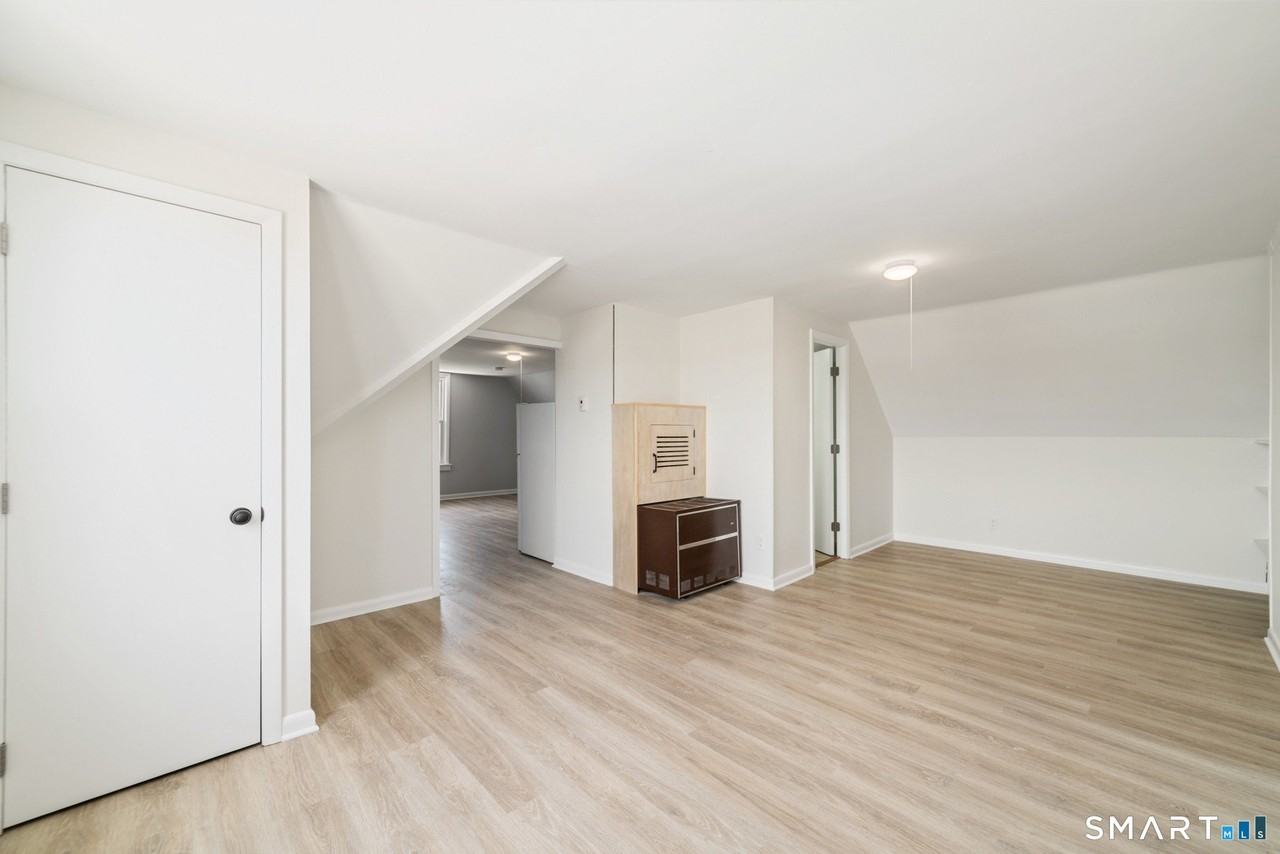 714B Madison Ave - Photo 5 of 16