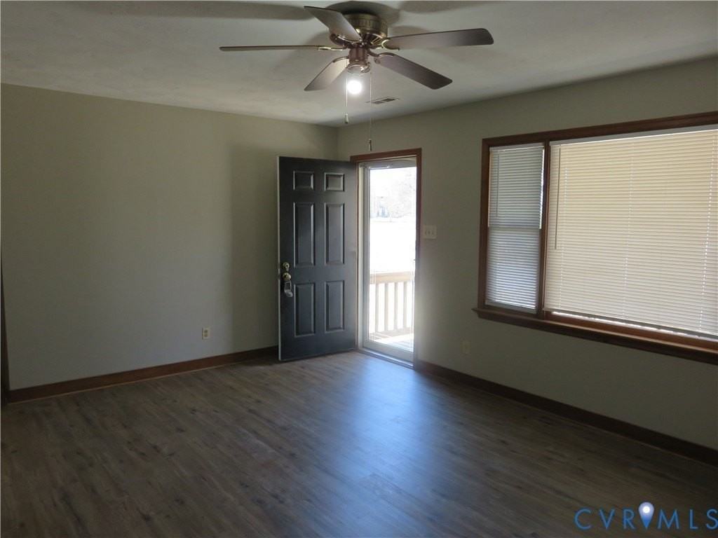 7078 Ann Cabell Ct - Photo 2 of 15