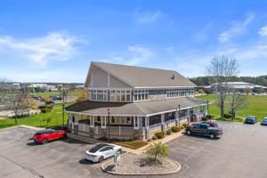 featured image of 3233B Business Park Dr