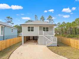 featured image of 18 Santa Cruz Trl