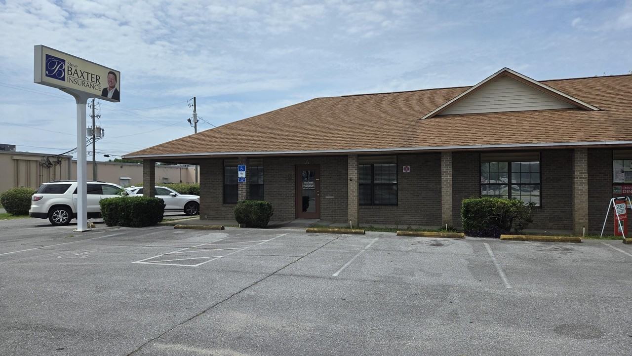 327 Racetrack Rd Ne #A - Photo 3 of 16