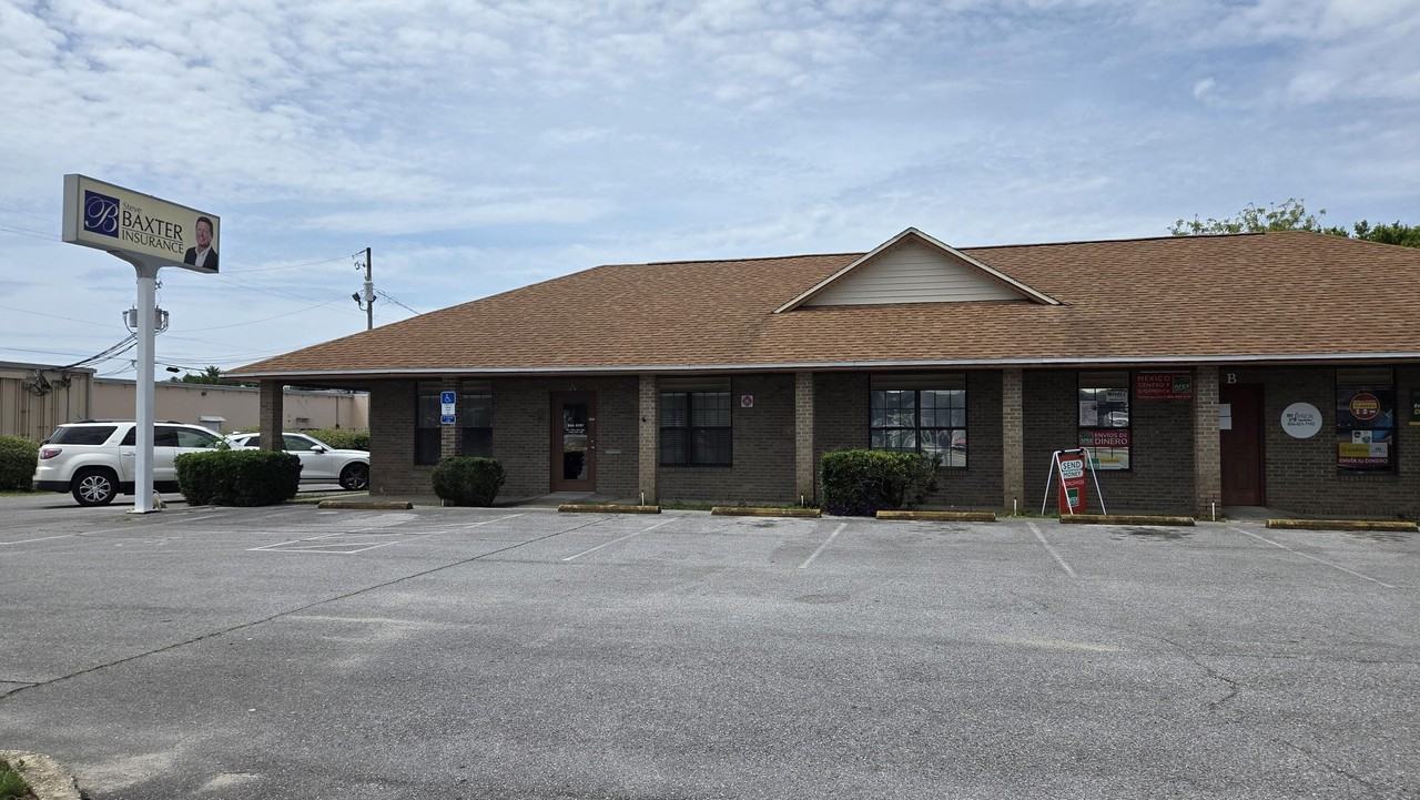 327 Racetrack Rd Ne #A - Photo 4 of 16